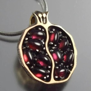 Authentic Garnet Style Pomegranate Necklace Gold Plated Pendant Women’s Fruit Jewelry