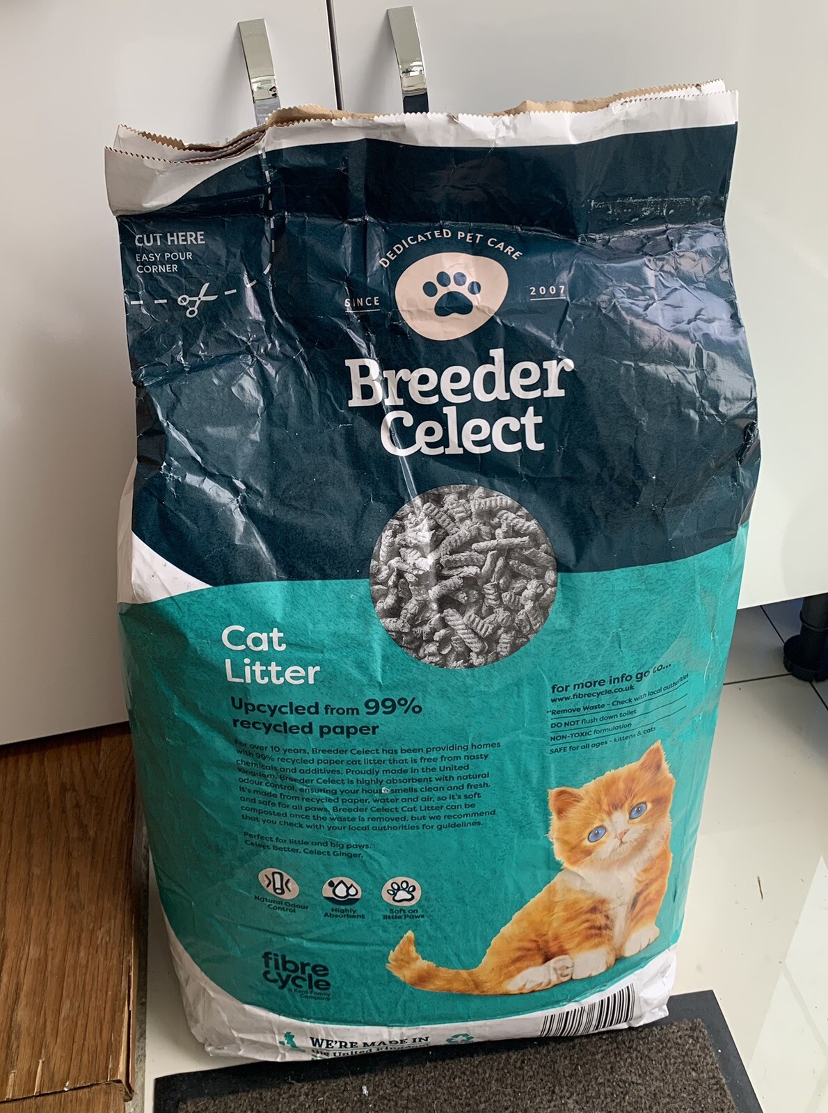 BreederCelect Cat Litter 30L eBay