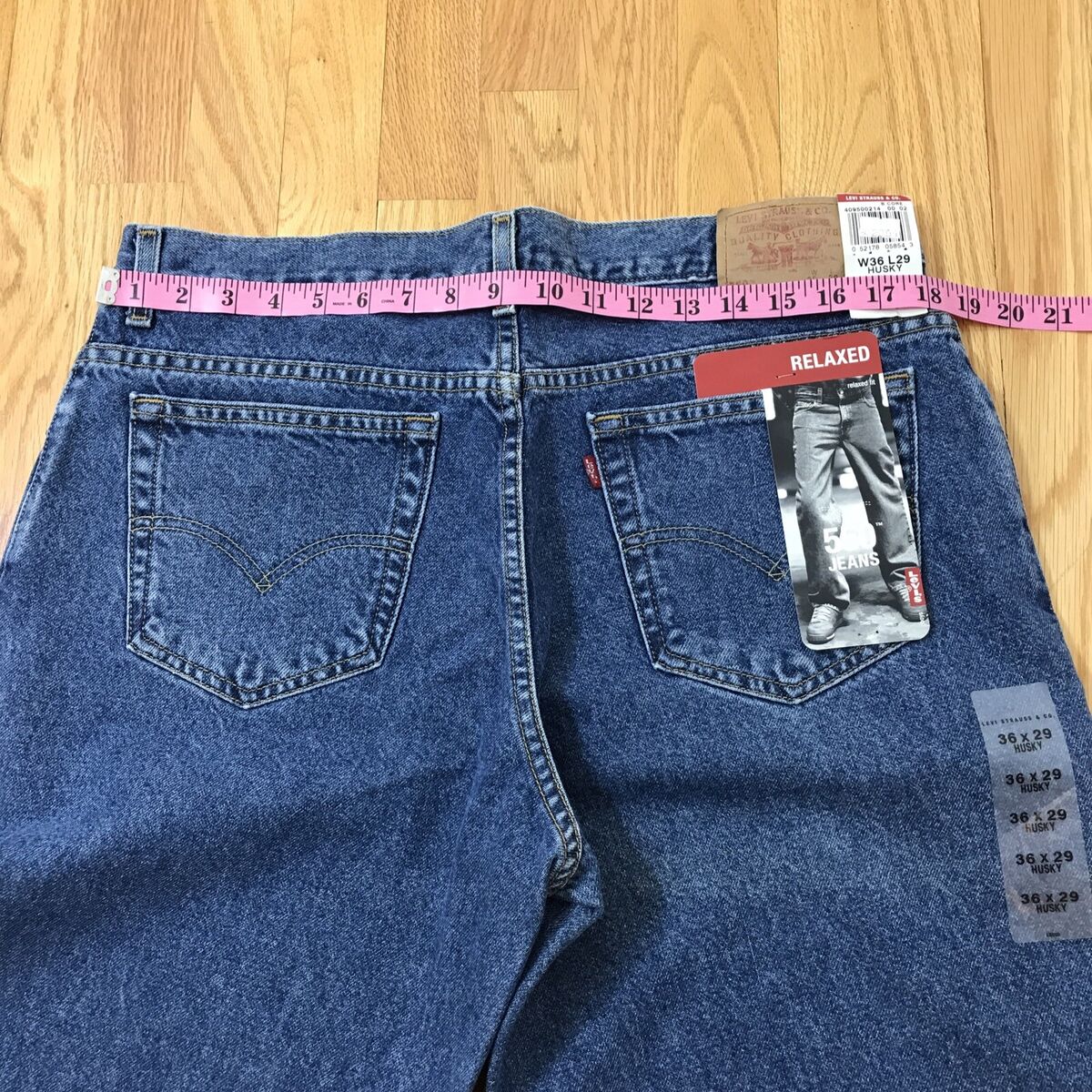Vintage Levi's 550 Relaxed Fit Boy's Sz 36x29 Blue Jeans Vintage Levi's 550 Relaxed Fit Boy's Sz 36x29 Blue Jeans