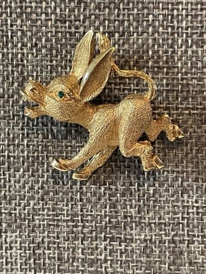 Vintage Bucking Burro Donkey Pin Brooch Emerald Green Rhinestone Eyes Textured