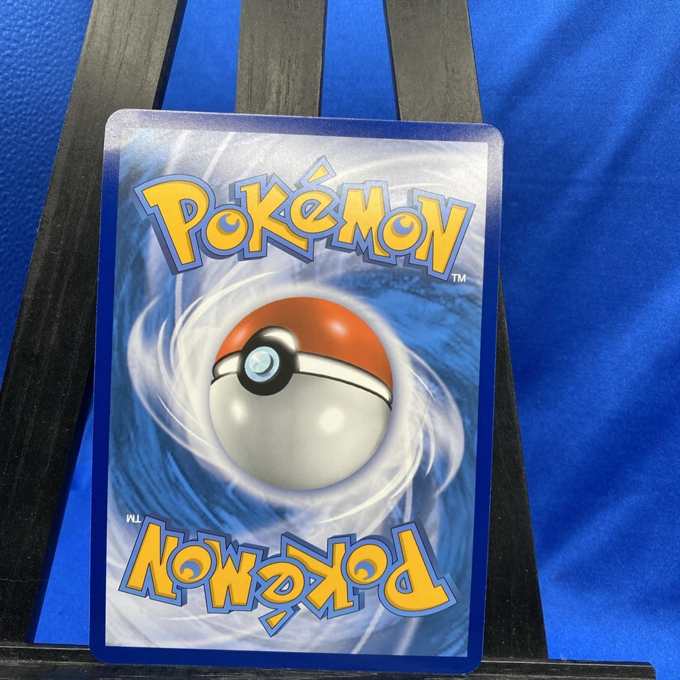 Dragonite V SWSH154 SWSH: Sword & Shield Promo Cards Holo - Image 3 of 3