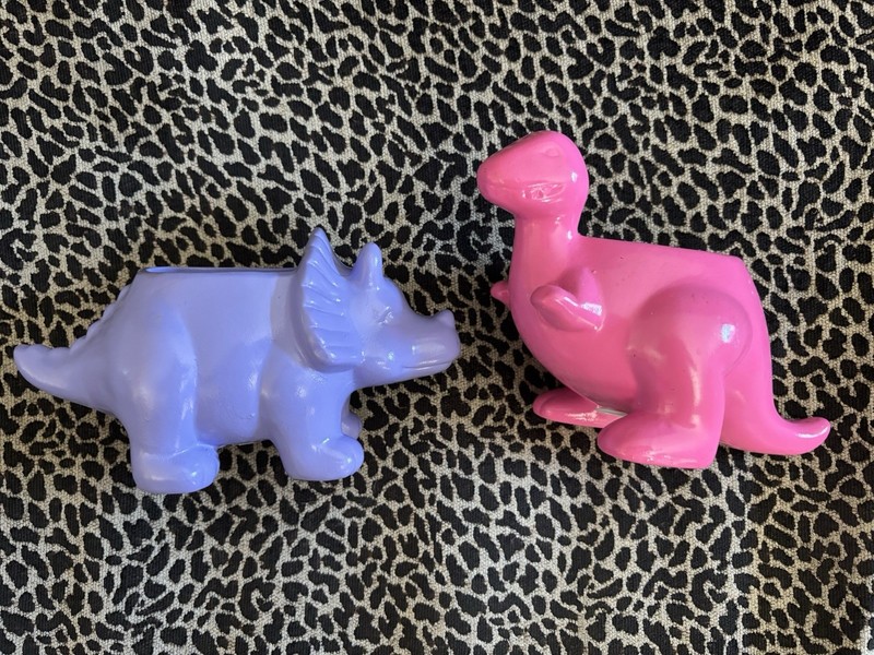 Set 2 DINOSAUR succulent PLANTER Pots PINK Purple CERAMIC flower CADDY Holder