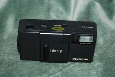 Olympus Infinity AF-1 Point Shoot Film 35mm Camera For Parts or Repair - AS-IS