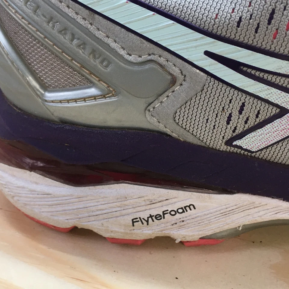 Asics Zapatos Mujer 7.5AA Gel Kayano 23 Tenis Atléticos para Correr T699N Gris Rosa Foto 2 de 4