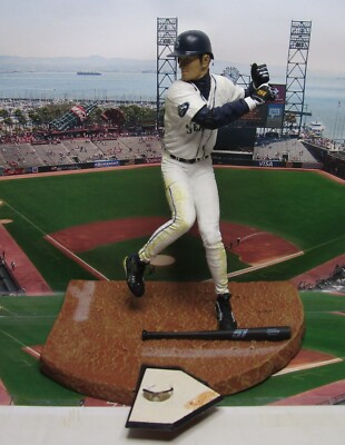 ICHIRO SUZUKI 2001 McFarlane Baseball Series 1 VARIATION Figure & Accessories
