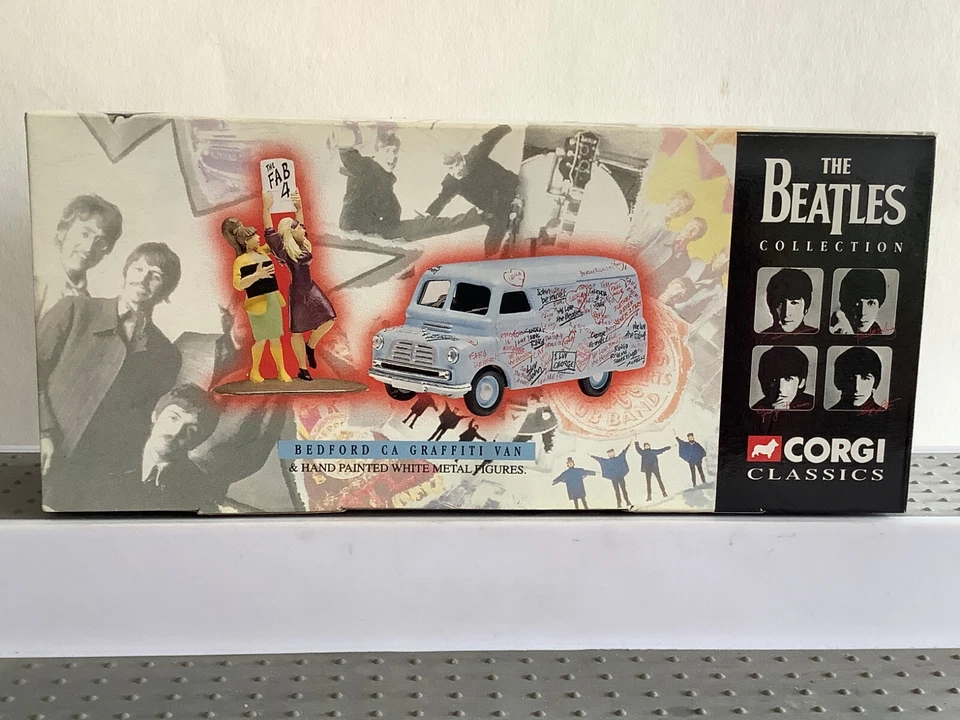 ✅Corgi Classics - Collezione The Beatles "Bedford Graffiti Van" (FE42-22S9/5) - Immagine 3 di 4