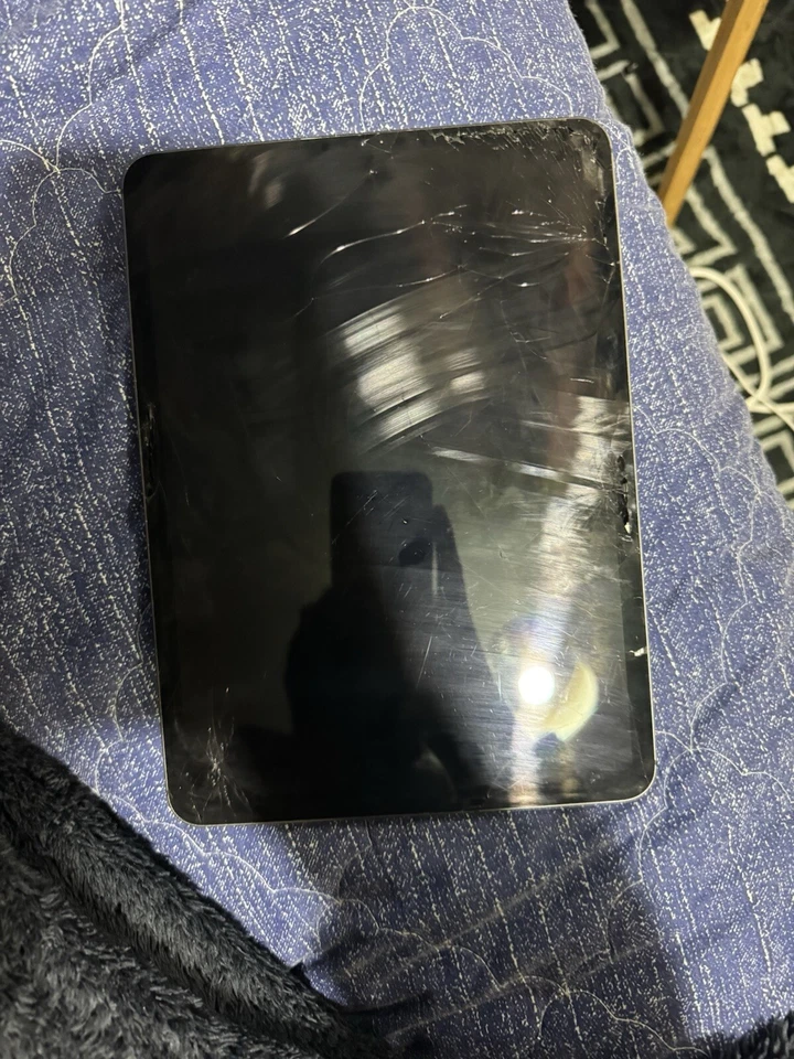 Apple iPad Pro 11-inch (2nd generation) · 256GB · Cellular, photo 3 of 3