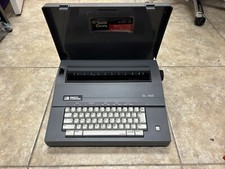 Smith Corona SL 460 Portable Electric Typewriter With Cover thumbnail