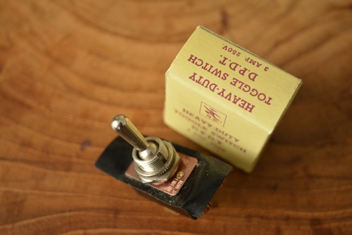 3X Vintage R.S Radio Ersatzteile Schwerlast DPDT elektrische Schalter N.O.S 1940er - Bild 2 von 5
