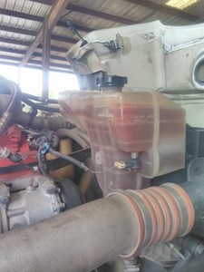 For 2015 PETERBILT 579 RADIATOR OVERFLOW TANK 3827335