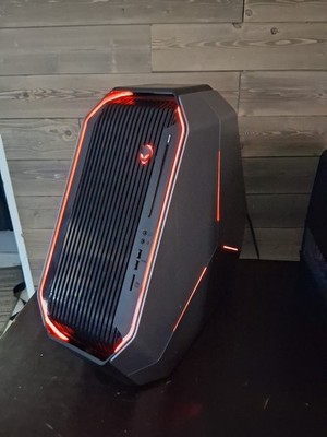 Alienware Area-51 R2 High Performance Gaming Desktop