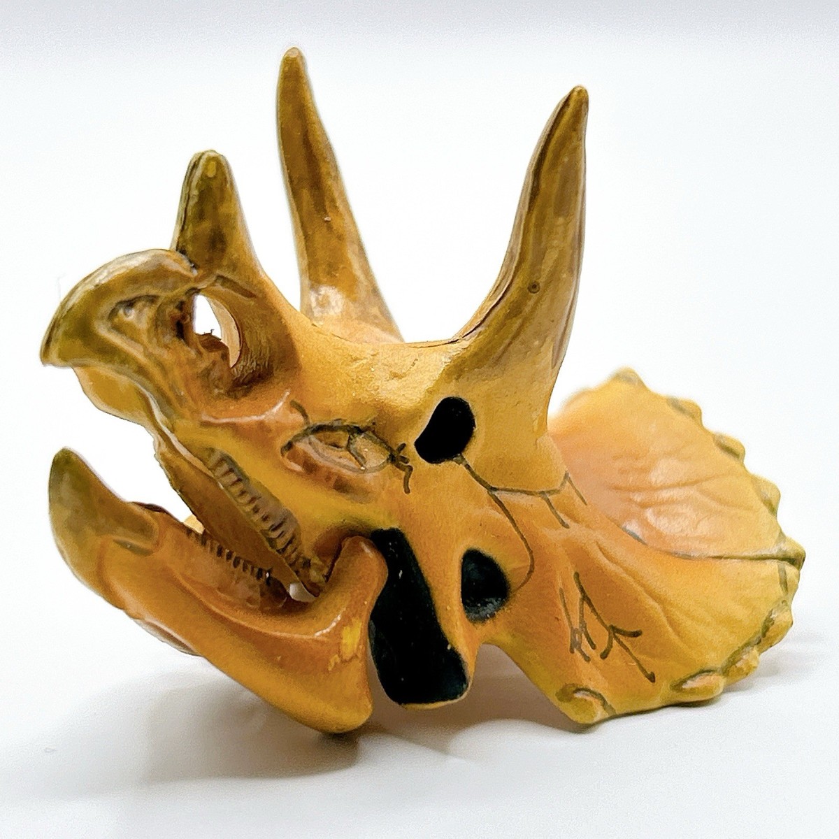 Kaiyodo Chocolate Saurus Japan Dinosaur Triceratops Mini Figure