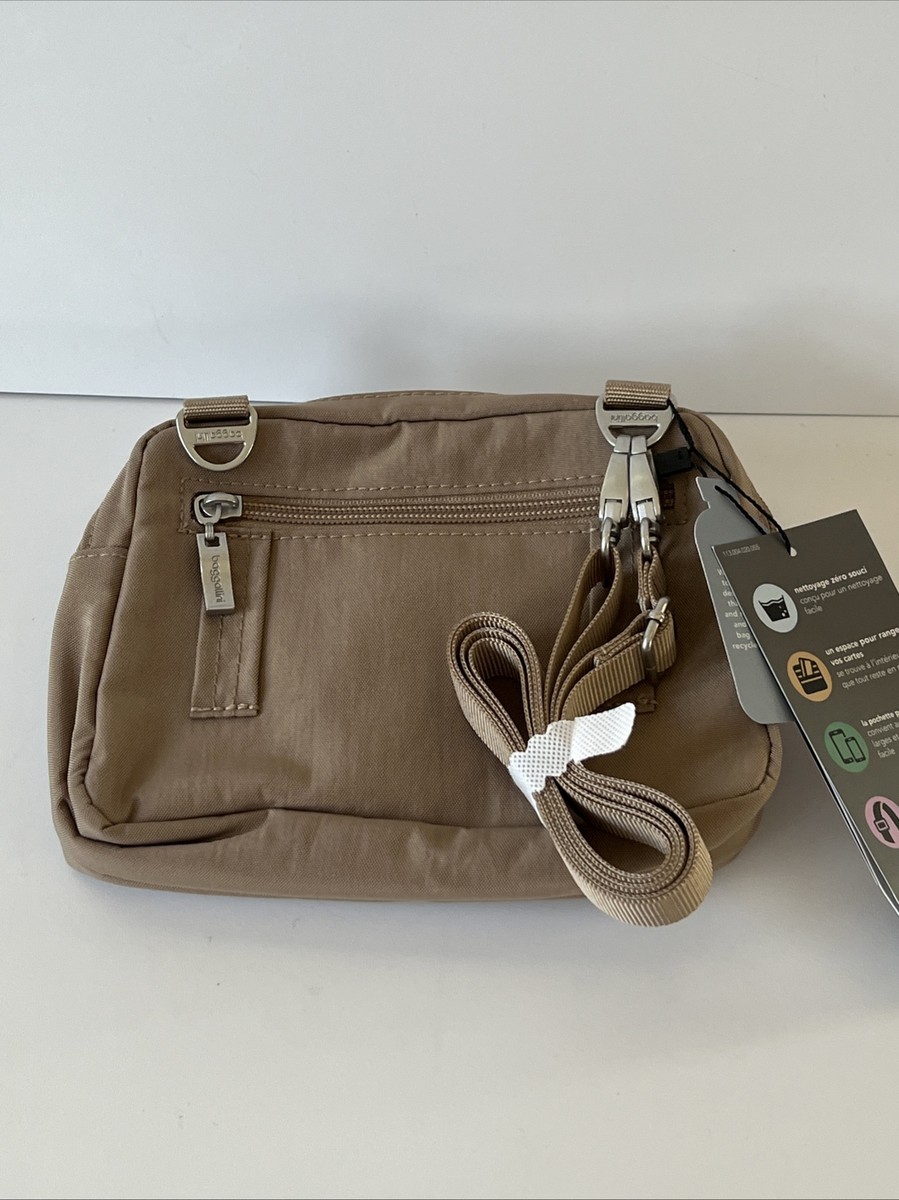 Baggallini Triple Zip Bag Crossbody- RTRZ419-B0257 Tan New Baggallini Triple Zip Bag Crossbody- RTRZ419-B0257 Tan New