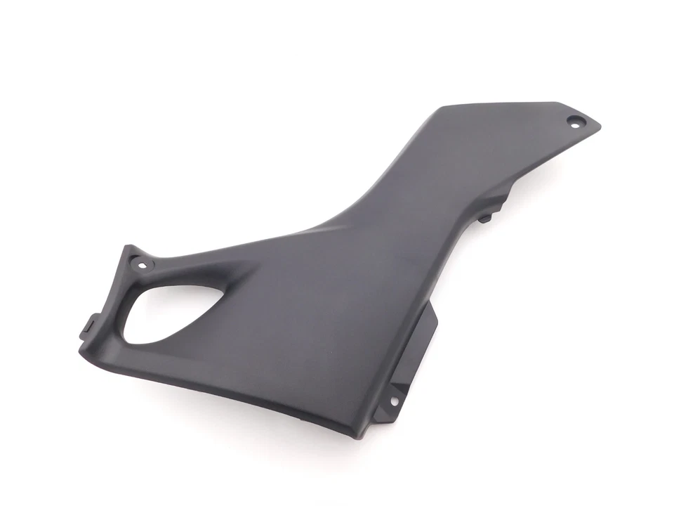 CUBIERTA LATERAL DERECHA SUZUKI NEGRA 03 - 14 OZARK 250 LTF250 2X4 OEM 53112-05G00-291 Foto 3 de 4