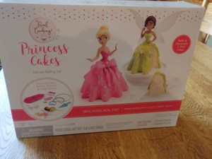 princess cakes deluxe baking set