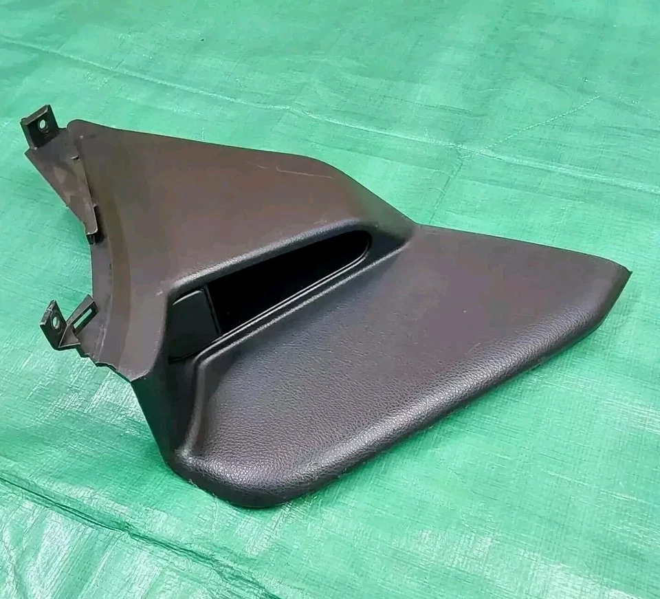 Panel de retroceso interior para pasajeros G35 2003-2004 sedán OEM 68134-AM601 Foto 2 de 4