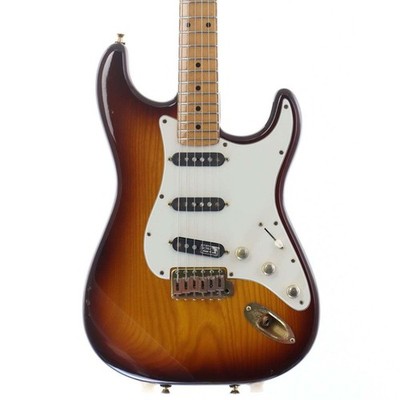 SCHECTER 90s ST Type Sunburst w/soft case USED