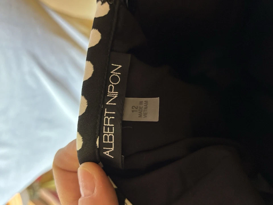 VITAGE NIPON  BOTIQUE SUIT 2 piece skirt jacket SZ 12, polka dot Holiday  gift - Image 3 of 4