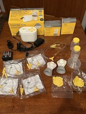 Medela Pump In Style w MaxFlow Breast Pump Lot Tubing Bottles Car AC Power Read