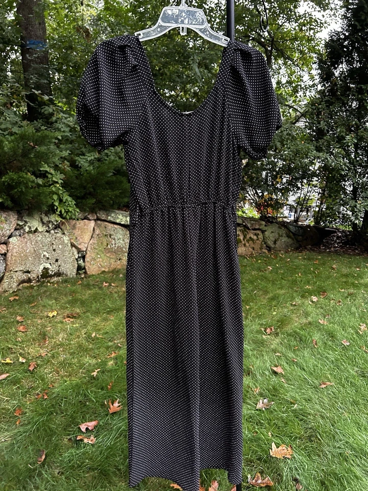 Romper Monteau Los Angeles preto bolinhas botão frontal tamanho. Pequeno (comprimento do tornozelo) - Imagem 3 de 4