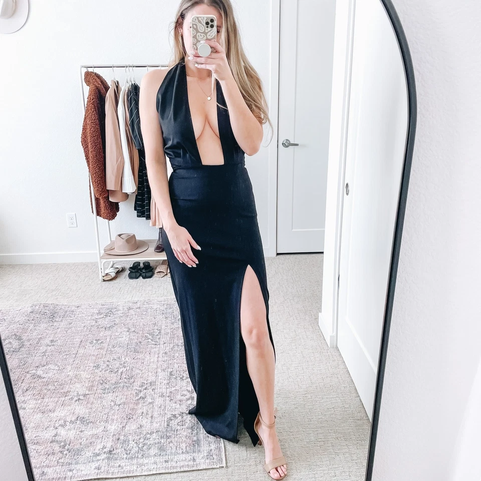 Maxi Vestido AMANDA UPRICHARD Negro Halter Frontal Abertura Usado en Excelente Condición S Foto 2 de 4