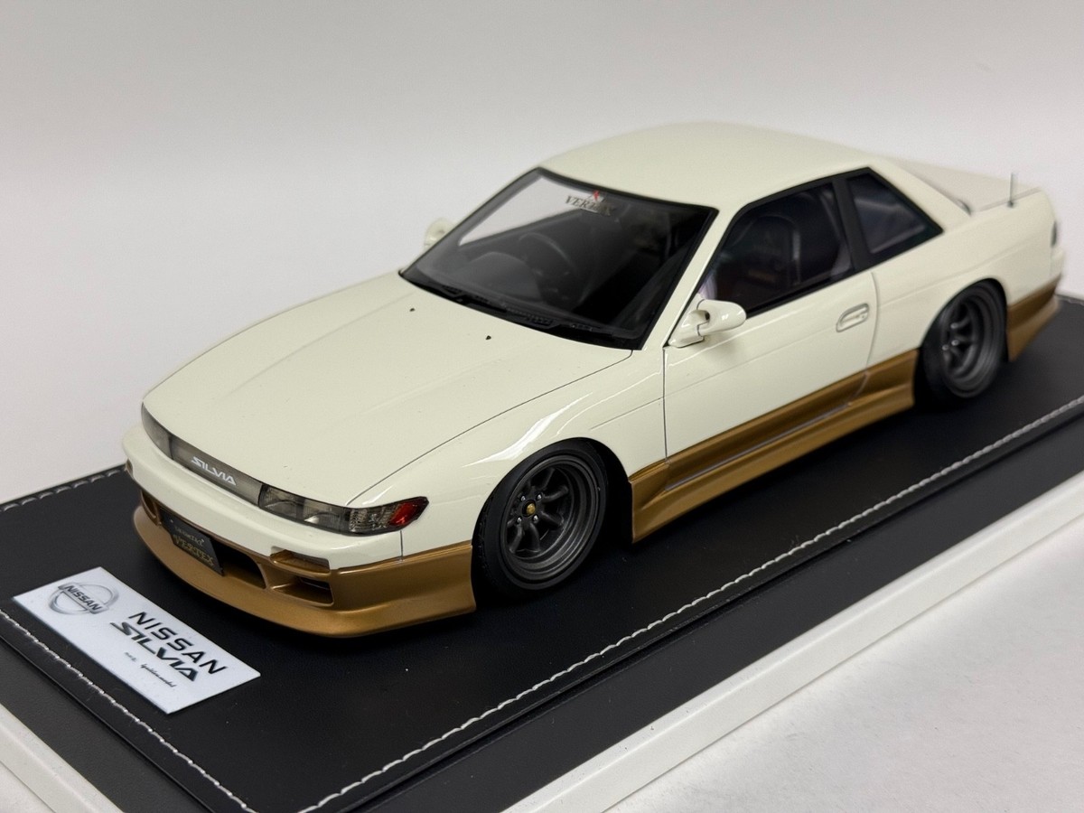 1/18 Ignition model Nissan Silvia ( S13 ) Vertex White Gold Custom