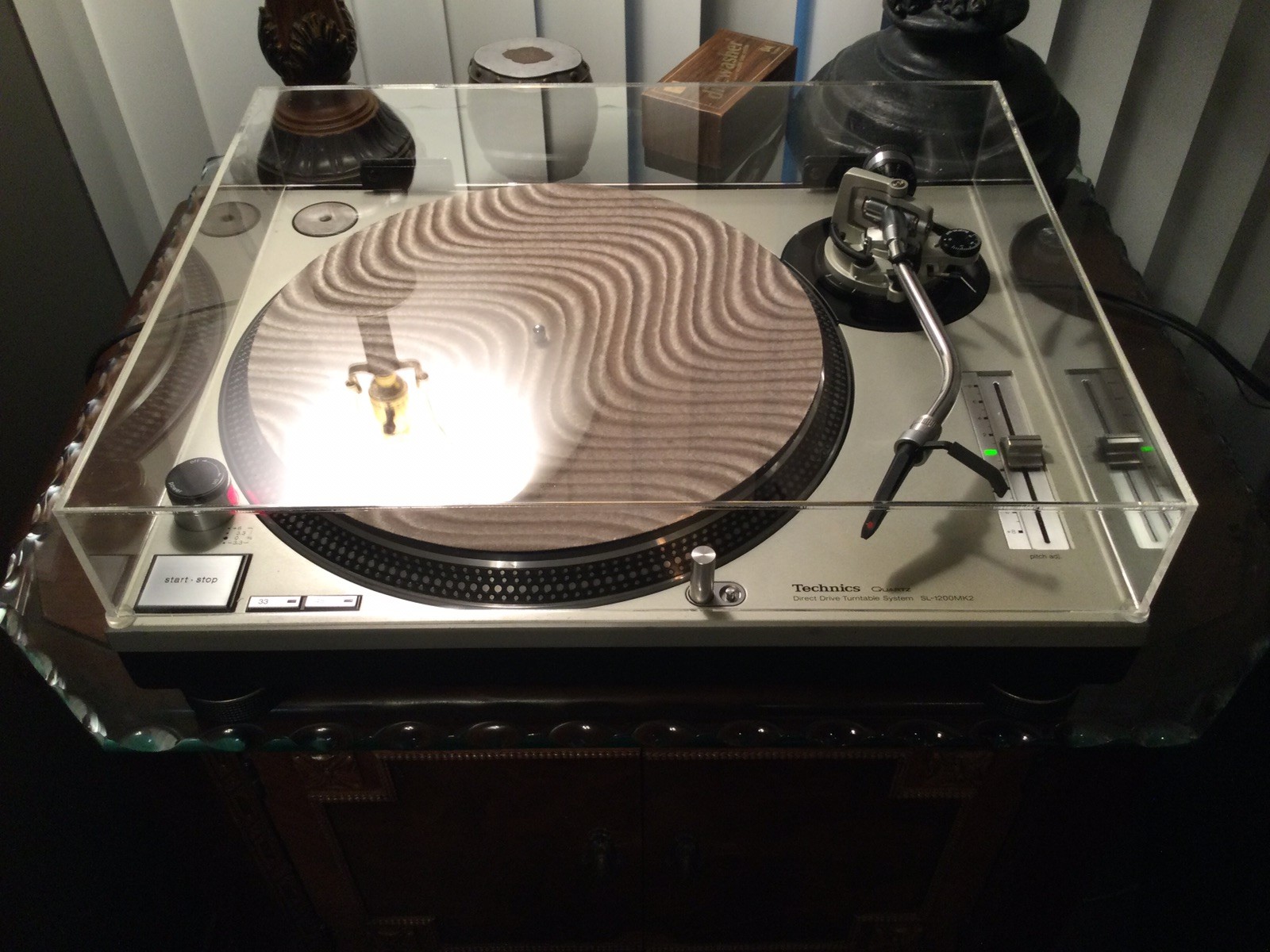 Technics SL-1200 MK2 Turntable,Near Mint,Ortofon Headshell,New Lid,Watch Video!