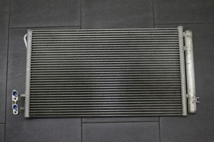BMW 1er E81 3er E90 X1 E84 Z4 E89 Kondensator 9229021 Klimakondensator Trockner