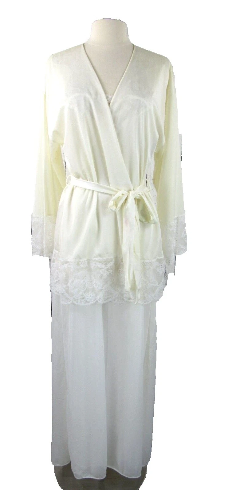 Emilio Pucci Nylon Vintage Sleepwear & Robes for Women