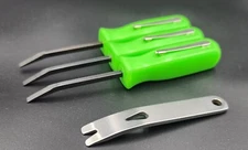 🌿 Green Pocket Prybar Combo Pack - Ideal for Outdoor Adventurers! 🏕️🛠️