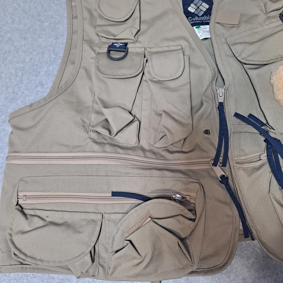 Vintage Columbia Fly Fishing Vest Men XL Tan Utility Hunting Outdoors Camping - Image 4 of 4