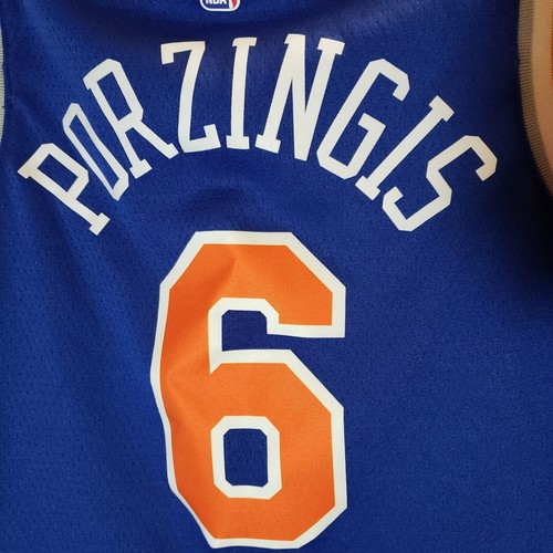 Nike NBA New York Knicks Kristaps Porzingis Swingman Jersey Size Small Blue - Picture 4 of 10