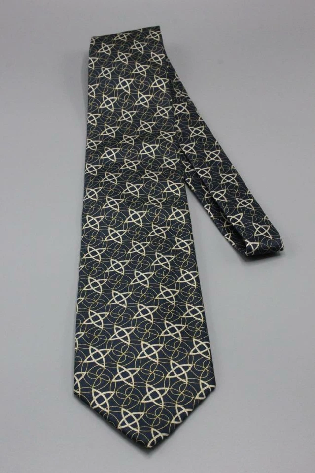 Corbata de seda BRIONI actual. Azul caprichoso con estrellas amarillas. Foto 2 de 4