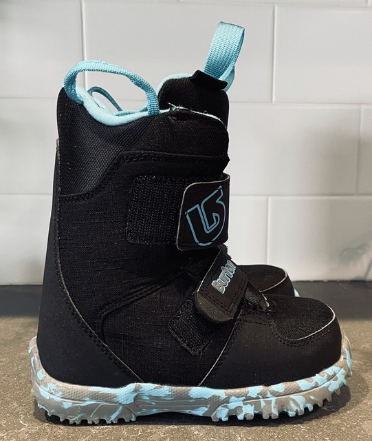 burton grom snowboard boots
