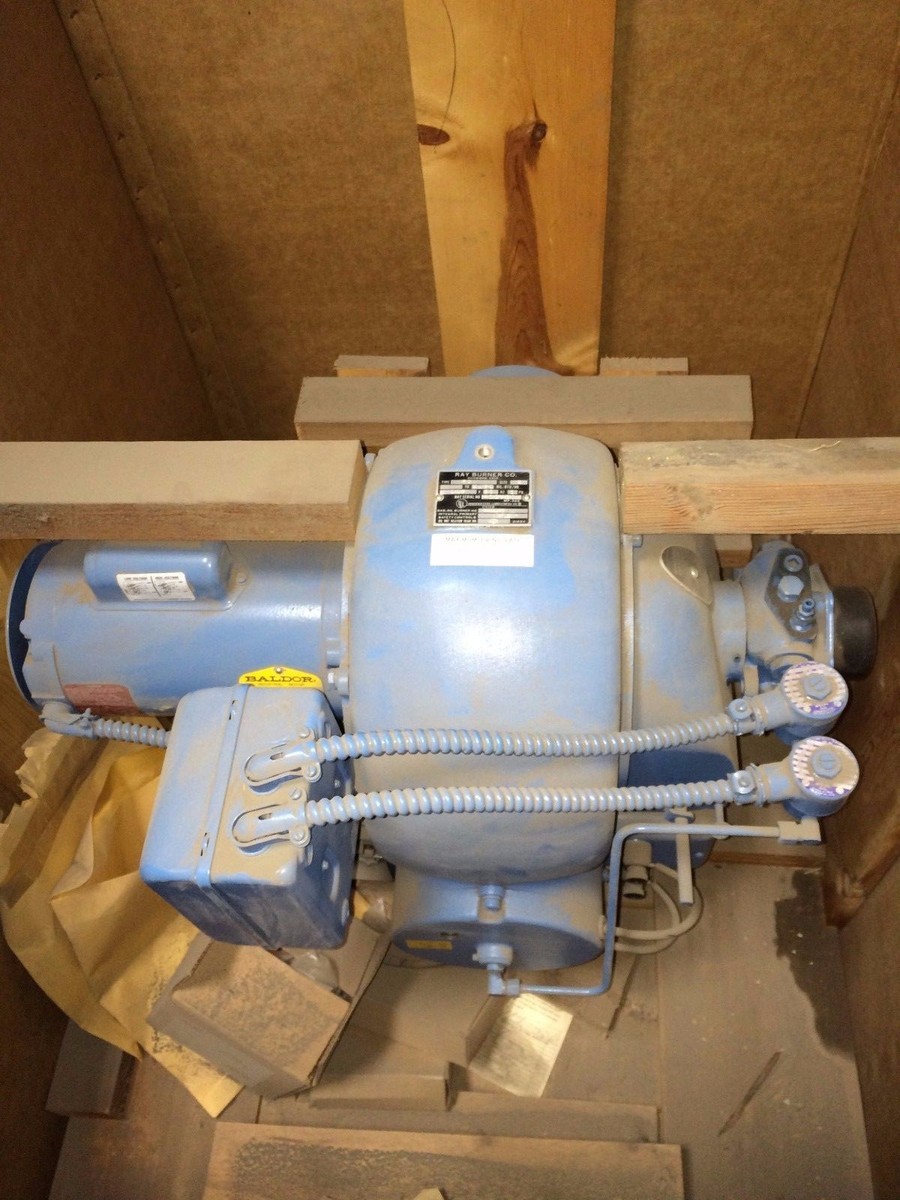 RAY BURNER , OIL BURNER P/N 2PD TYPE PD SIZE 2 , 115V, 1PH OIL