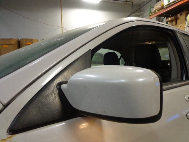 Driver Side Power Heated View Mirror with Puddle Lamp for 06-10 Fusion 2051797