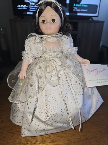 Vintage 1990 Walt Disney World Convention Madame Alexander Schneewittchen Puppe