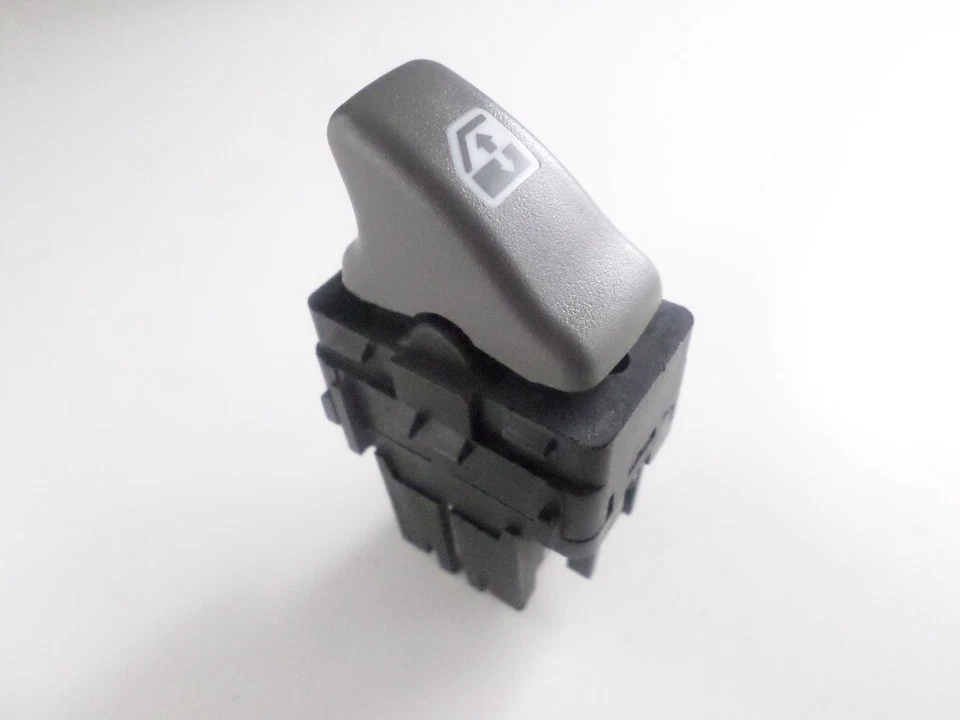 10409721 - Power Window Switch - Pontiac Montana 2000-2005 - Image 3 of 4