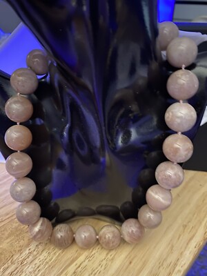 Extremely Rare! 20mm Srilankan Lavender Rose Moonstone Gemstone Necklace.