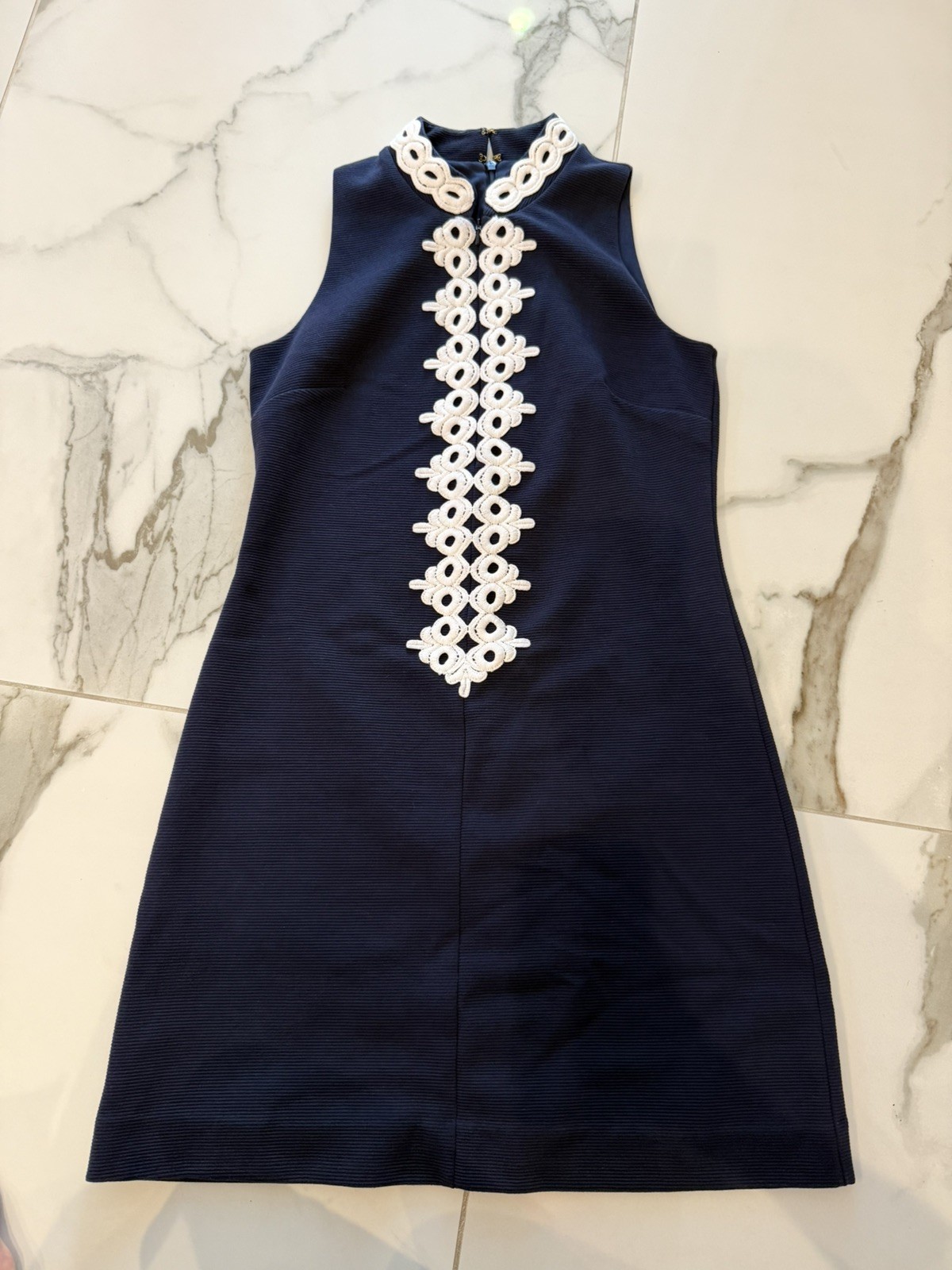 Lilly Pulitzer Navy Blue Callista Ottoman Shift Dress White Lace Trim Size Small