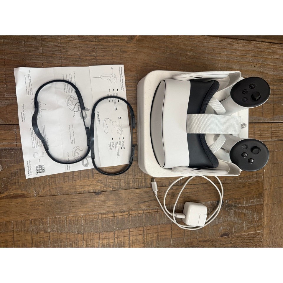 Meta Quest 3S 128GB Cuffie VR con controller, perfettamente funzionanti