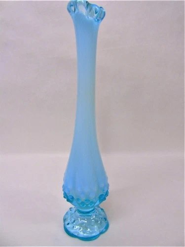 Vintage Fenton Blue Opalescent Hobnail Swung Bud Vase y856