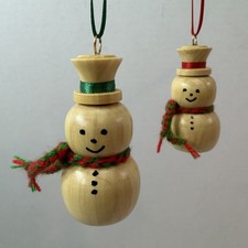Vintage Hand-Turned Maple Wood Snowman Christmas Ornaments 2 1/2  Set Of 2