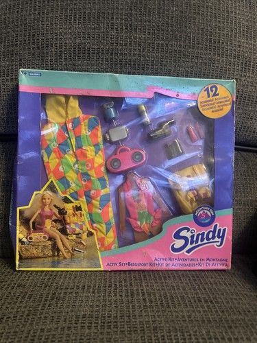 RARE VINTAGE 1994 SINDY ACTIVE KIT ADVENTURE ACCESSORIES HASBRO NEW SEALED !