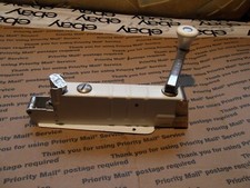 Edlund Can Opener VTG 1950s Flat-to-Wall Manual Crank White Wall Mount