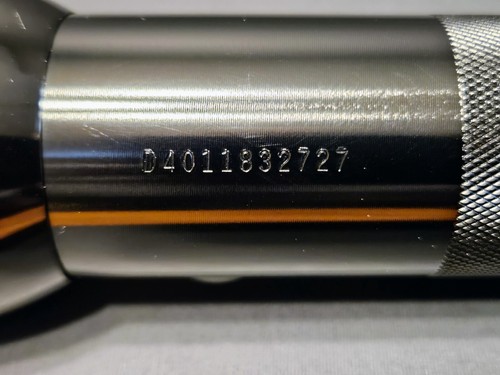 Mag-Lite Classic 15" Heavy Duty Black 4-D Cell Krypton Flashlight New Open Stock - Picture 5 of 5