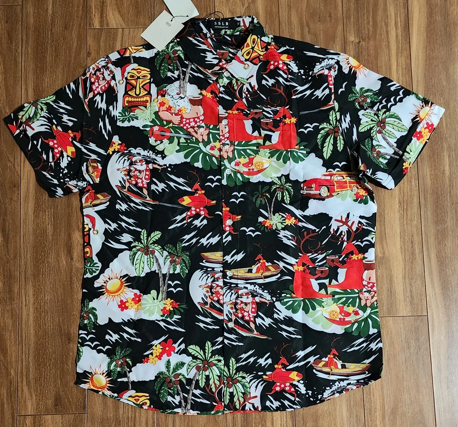 SSLR Hawaiian Shirt Men's Sz Medium Surfing Santa Hawaii Button Up