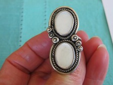 SOUTHWESTERN STERLING SILVER MOTHER OF PEARL 34 X 19 MM RING SZ 6 1/2