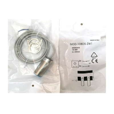 SICK  IM30-15BNS-ZC1 Cylindrical thread design ,NPN ,New Kd