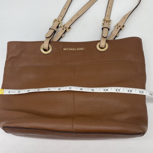 Michael Kors Bedford Medium Top Zip Logo Pocket Tote Bag in Acorn Brown - Bild 7 von 18